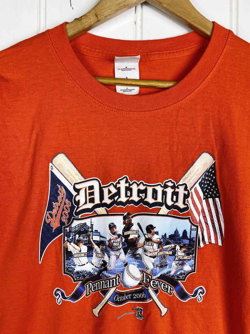 Preloved Sports - Detroit Pennant Fever Orange Tee - Large